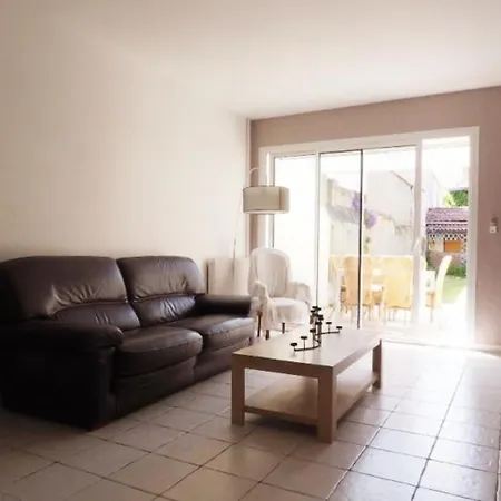 Maison Confortable Proche - 7 Pers. - Fr-1-879-5 Hébergement de vacances Fouras